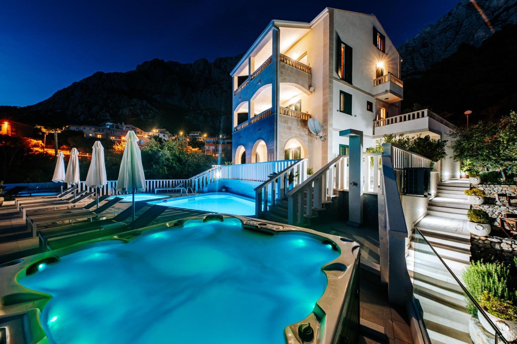 Villa Hills Makarska Exterior photo
