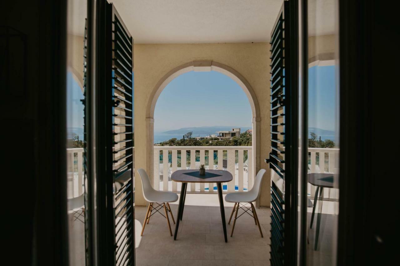 Villa Hills Makarska Exterior photo